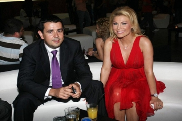 Cum O Face Fericită Soțul Pe Cristina Rus Culmea Nu Ii Mai Cumpără Diamante Dar Ea Tot E Bucuroasă
