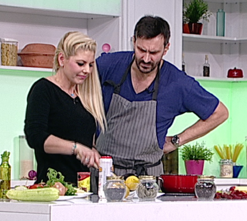 Adina, supravegheată de Nicolai Tand, la "Star Chef"