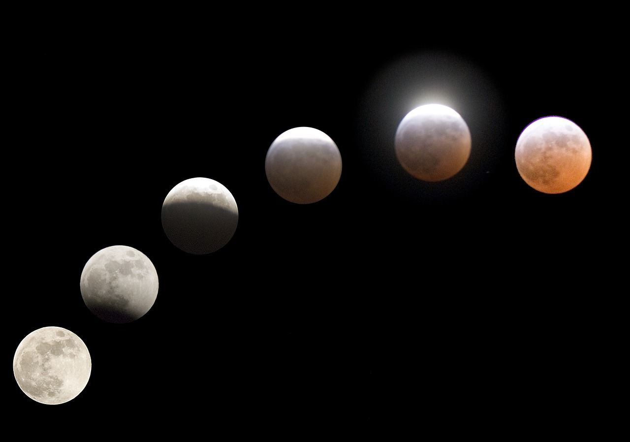 moon17832961280.jpg